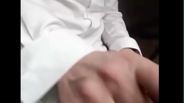 Secousses Et Éjacule Au Bureau 2