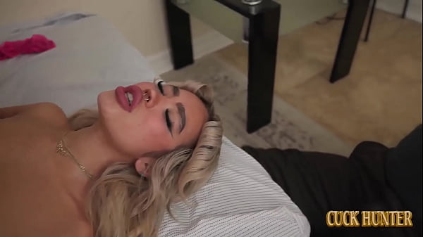 Blonde Babe Luna Luxe Cheat On Her Bf With BBC
