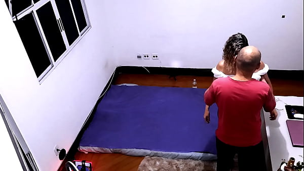 Sensual Nuru massage ends in blowjob and cum in...