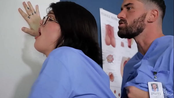 Download Video - TRANS ANGELS - Hot Daisy Taylor Gets Her Ass Pounded And Licked By Handsome Chris Damned & She Gets A Sloppy Facial