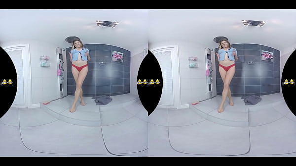 Virtualpee - Russian Paulina Soul soaks herself in her golden pee
