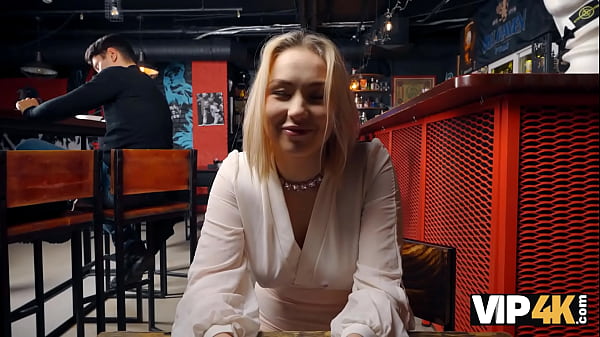 Download Video - VIP4K&period; I'm brave enough to fuck a stranger in the bar