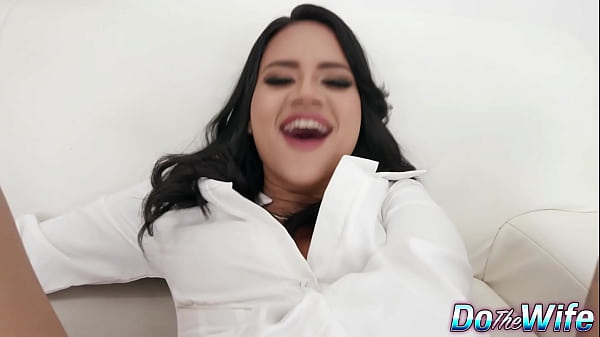 Cuck Watches a Huge Black Cock Goes Up Kloe Kooper's Ass