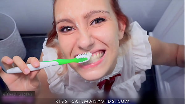 Download Video - I'm Sloppy Sucking with Face Fucking to get Cum for my Teeth
