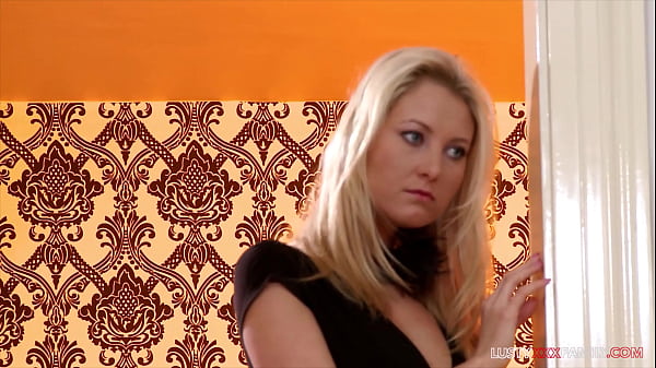 Gorgeous Teen Step Daughter Gets Her Tight Puss...