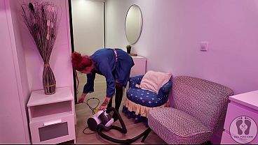 4K VACUUM CLEANER VACUUMING MY TITS ASS PUSSY TILL ORGASM