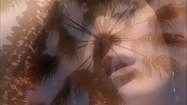 *> Hazel Haze took it raw and deep