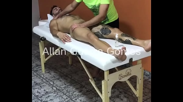 Sessão de Massagem com o MASSAGISTA RIO DE JANE...