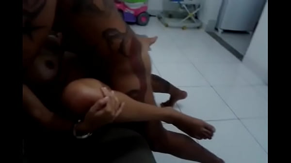 thumb cuckold