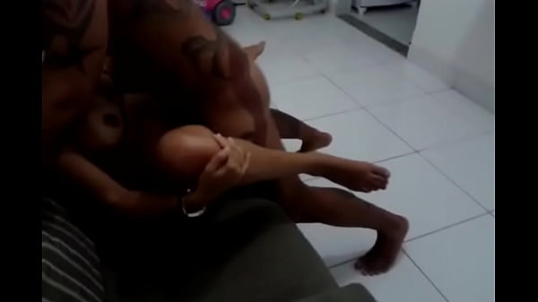thumb cuckold