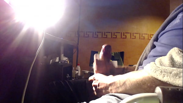 Second cumming of my monstercock in one night