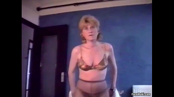 thumb granny getting fucked