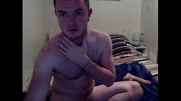 Download Video - Hairy dude playing with a dildo