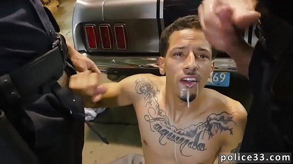 Gay Se Fait Baiser Dur Et Son Cul Porno Nous Avons Eu Un Pic À Propos D'un