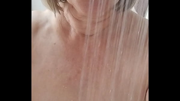 Shower selfie