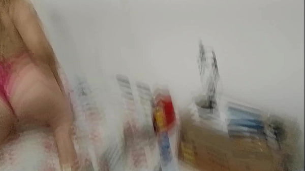 Vivi Guedez - Bottom in the crown's tail.