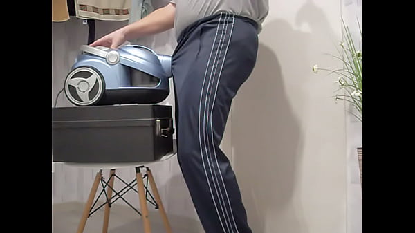 Śliskie spodnie dresowe