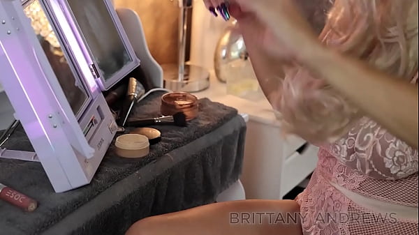 Stunning Busty Blonde Brittany Andrews Dildo Fucks Her Pussy And Butt!