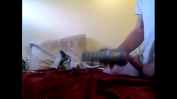 Download Video - Quick fleshlight cumshot on pussy after I pound it