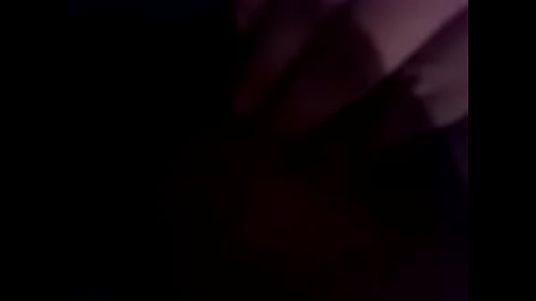 Mi prima se masturba