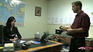 His boss spreads her legs on the office desk and lets him pound her cunt