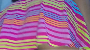 Hermanastra... te estaba esperando sola y caliente. &iquest;Nos divertimos?