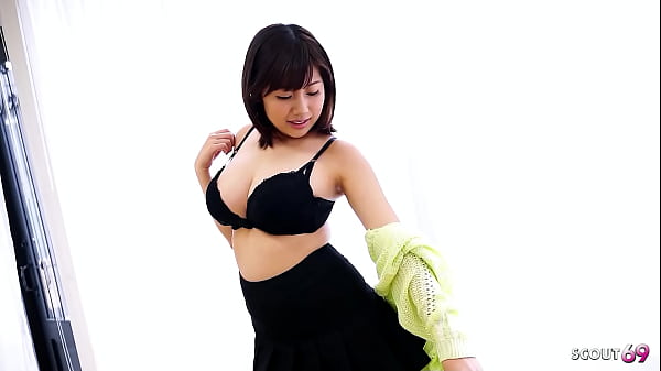 Curvy Asian Mature with Big Boobs talk to Creampie Fuck at Model Casting