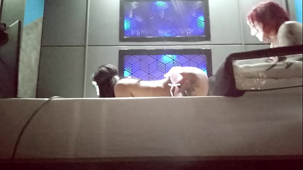 novinha Mesmo com o papo furado dele eu e minha amiga levamos