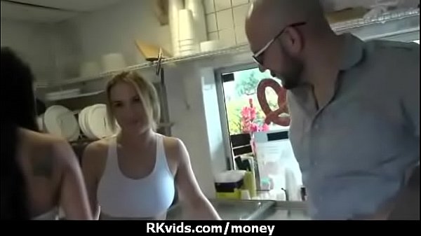 Amateur girl goes wild 12