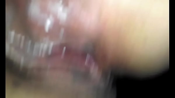 thumb make me queef