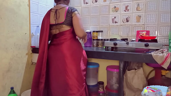 Download Video - Part 2&period; Indian hot StepMom got caught by stepson while taking to her boyfriend
