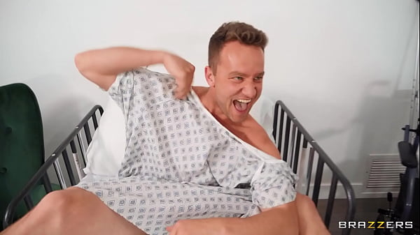 Hump  and Splash the Nurse / Brazzers full at https://zzfull.com/nurse