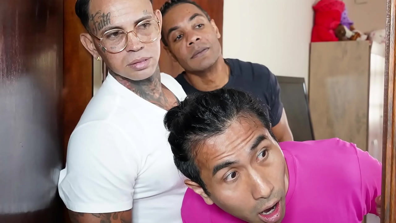 Con Una Simple Broma, Mis Mejores Amigos Tuvieron Sexo Con Mi Madrastra. Parte 1
                       pornstar milf brunette humiliation gangbang big tits blowbang big cock monster cock 3 on 1 mature woman muchos negros