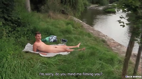 Download Video - He Finds A Cute Dude Fully Naked Sunbathing & Asks If He Is Willing To Do Dirty Thing With Him - BigStr