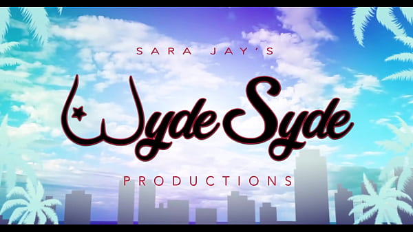 A/C Repairing! Mazee Also Gotta Fuck Slutty Hot Ass Hollywood!