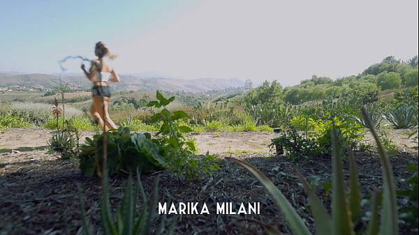 Marika Milani: cums in a threesome with the wife and her husband