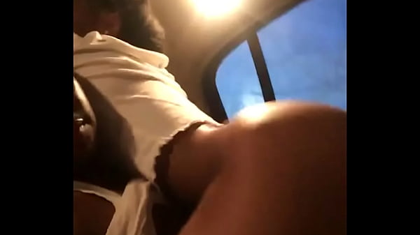 Elle Adore Chevaucher Ma Bite Noire Quand Son Petit Ami Part