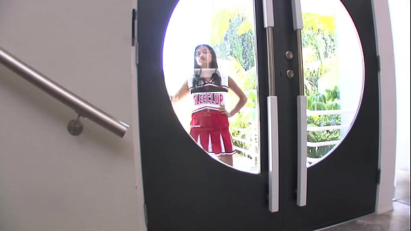 18 Year Old Latina Selma Sins Swallows Jizz After Fuck