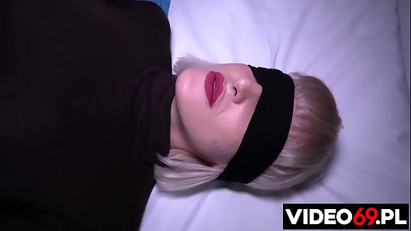 Download Video - Polskie porno - Niespodzianka dla pani kurator