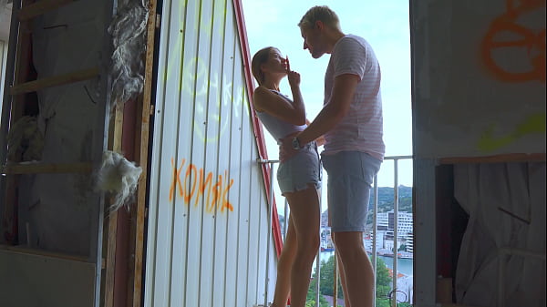 We Couldn&rsquo;t Resist And Fucked In An Abandoned Building