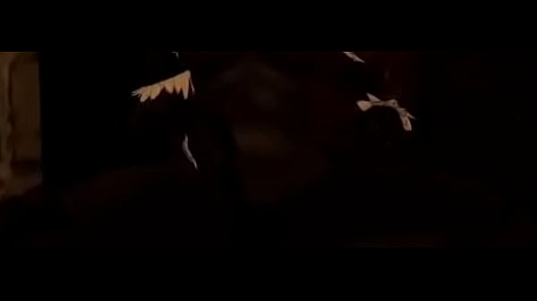 Mommy orc let's you watch her masterbate
