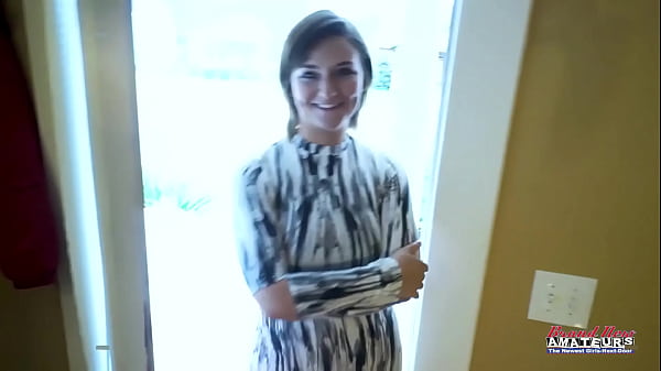 Sexy Blonde Coed Raelyn Masturbates And Sucks A Cock To Get Banged!