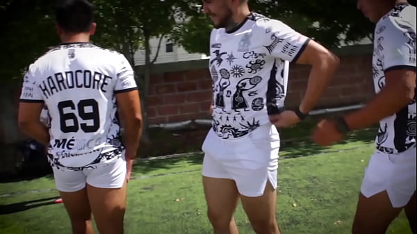 Después de ir a entrenar nos fuimos por unas ch...