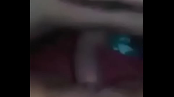 Enfoncer Cette Jolie Brune