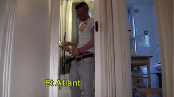 straight arab sucked in the moning by his gay twink