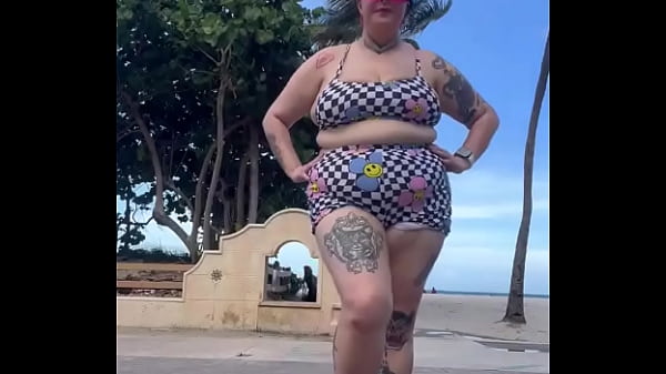 Would you say hi if you saw me walking on the boardwalk?