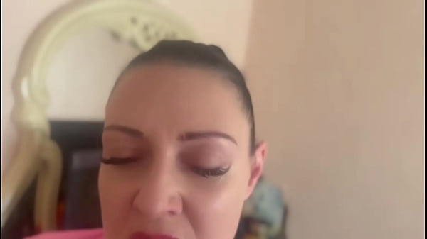 SwettySvett’s Intense Orgasm