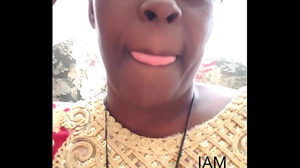 Q&A with SluttyMelanin #7 a) [WWYP] Shower sex or pool sex? b) [WWYP] Sloppy sex or c) How did you learn to give an amazing blowjob?