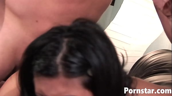 Horny Amanda Black Ass Licked In A Threesome