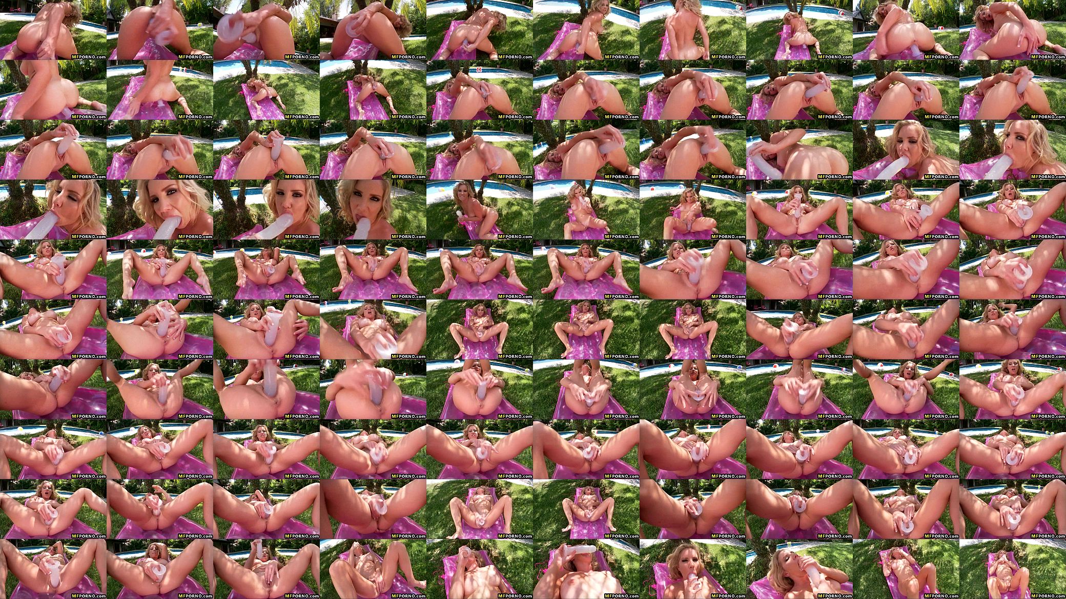 Freaky blonde bikini babe fucks herself in the yard Ainsely Addison 4 预览图